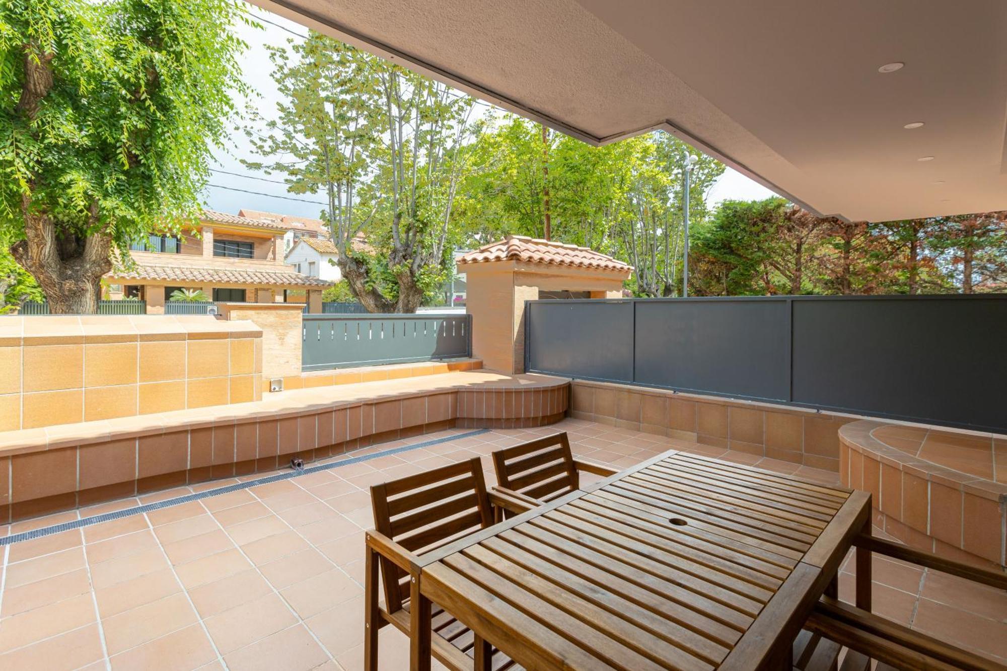 Aparthotel Vilassar Vilassar De Mar Szoba fotó