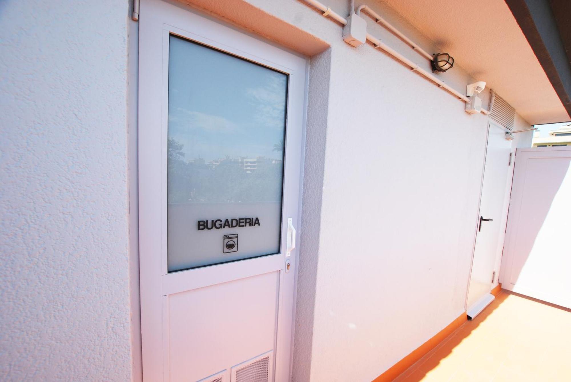 Aparthotel Vilassar Vilassar De Mar Kültér fotó